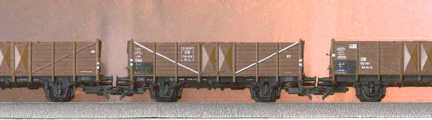 Om 12 mit neuen Zugb&auml;ndern, unlackiert