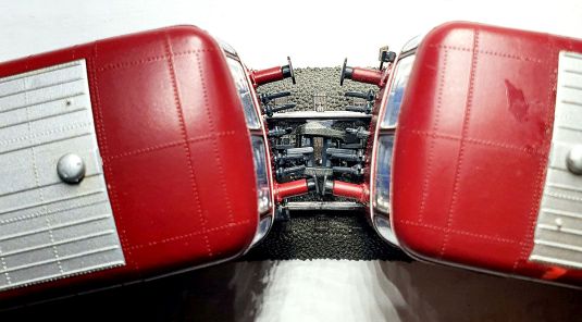 VT 98 mit Universalkupplung von oben in der Kurve