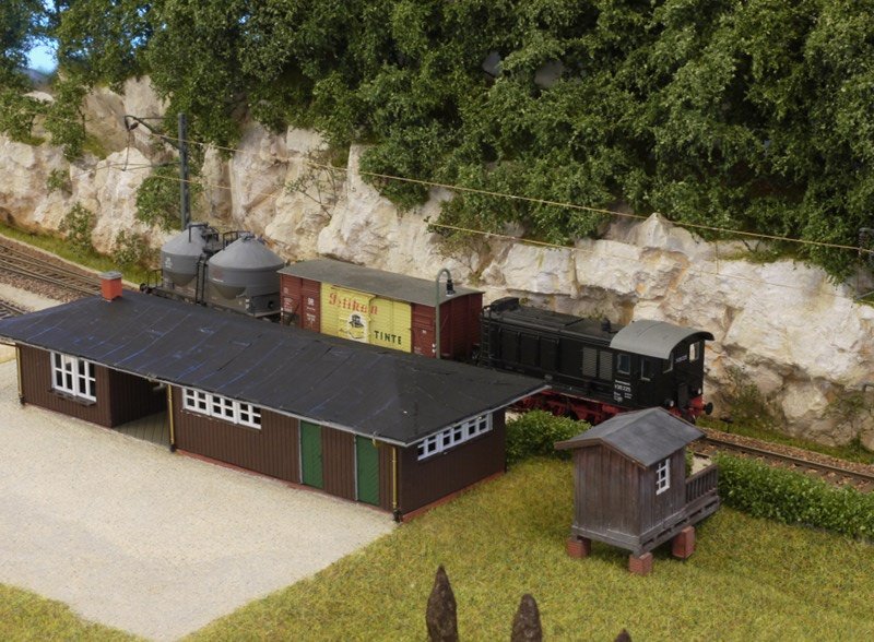 Bedienung des Zementwerks