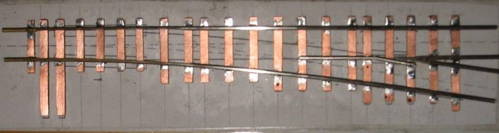 Gerade Fl&uuml;gelschiene